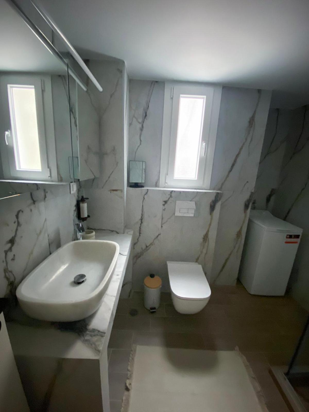 Agias Sofias Svolou Center 2 Appartement Thessaloniki Buitenkant foto